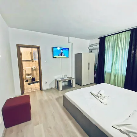 Unirii - Old Town * Βουκουρέστι