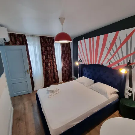 Unirii - Old Town Bucarest