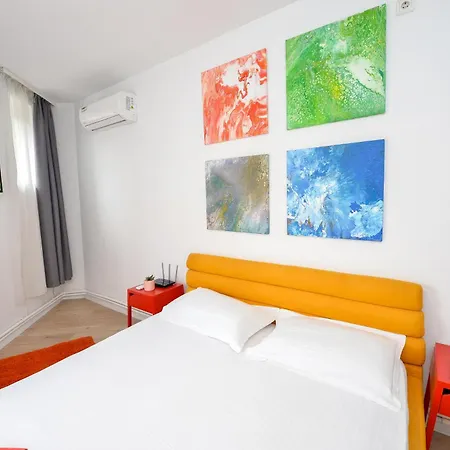 Unirii - Old Town * Bucarest