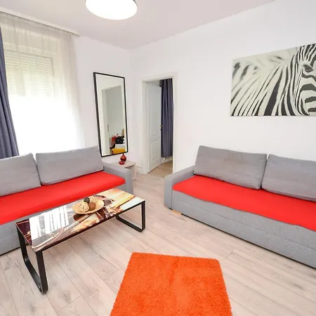 Unirii - Old Town * Bucharest