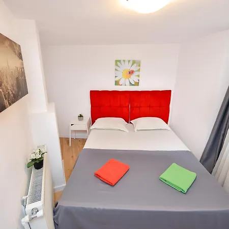 Unirii - Old Town Βουκουρέστι