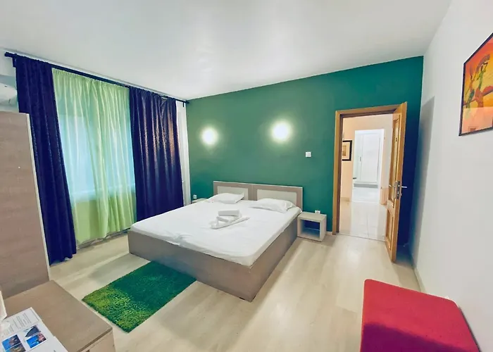 Unirii - Old Town * Bucureşti