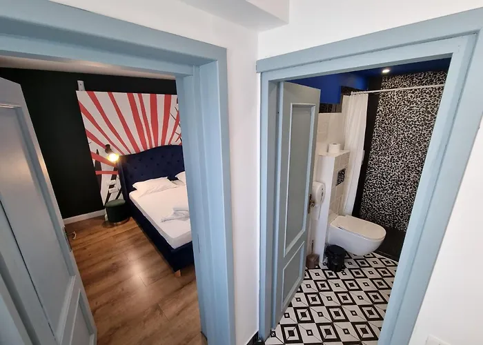 Unirii - Old Town * Bucureşti