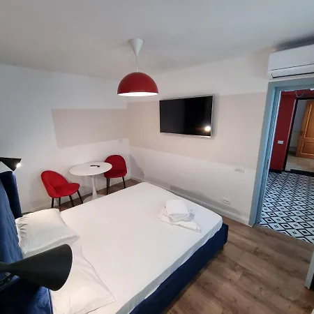 Unirii - Old Town Bucharest